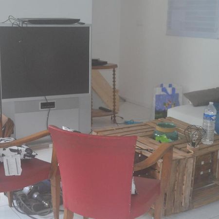Chez Vonette Villa Rosay  Luaran gambar